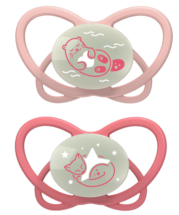 nip - Butterfly | 0-6 luni | Pachet de 2 | Suzetă pentru bebeluși, prietenoasă cu alăptarea și cu dinții, inclusiv cutie pentru suzetă. Suzetă sustenabilă cu tetină din silicon moale, aparat de pârțit/Mick Brother